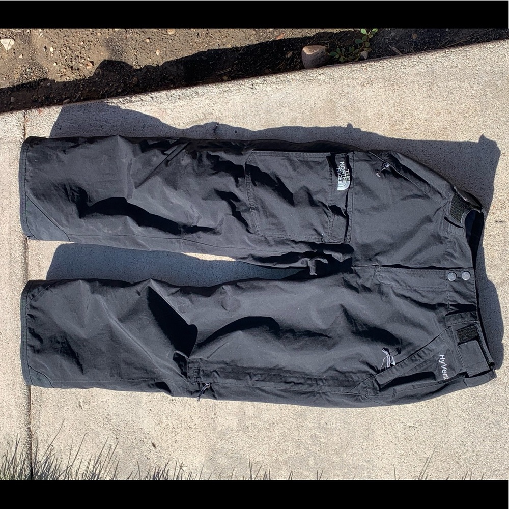 The north face women’s small snow pants